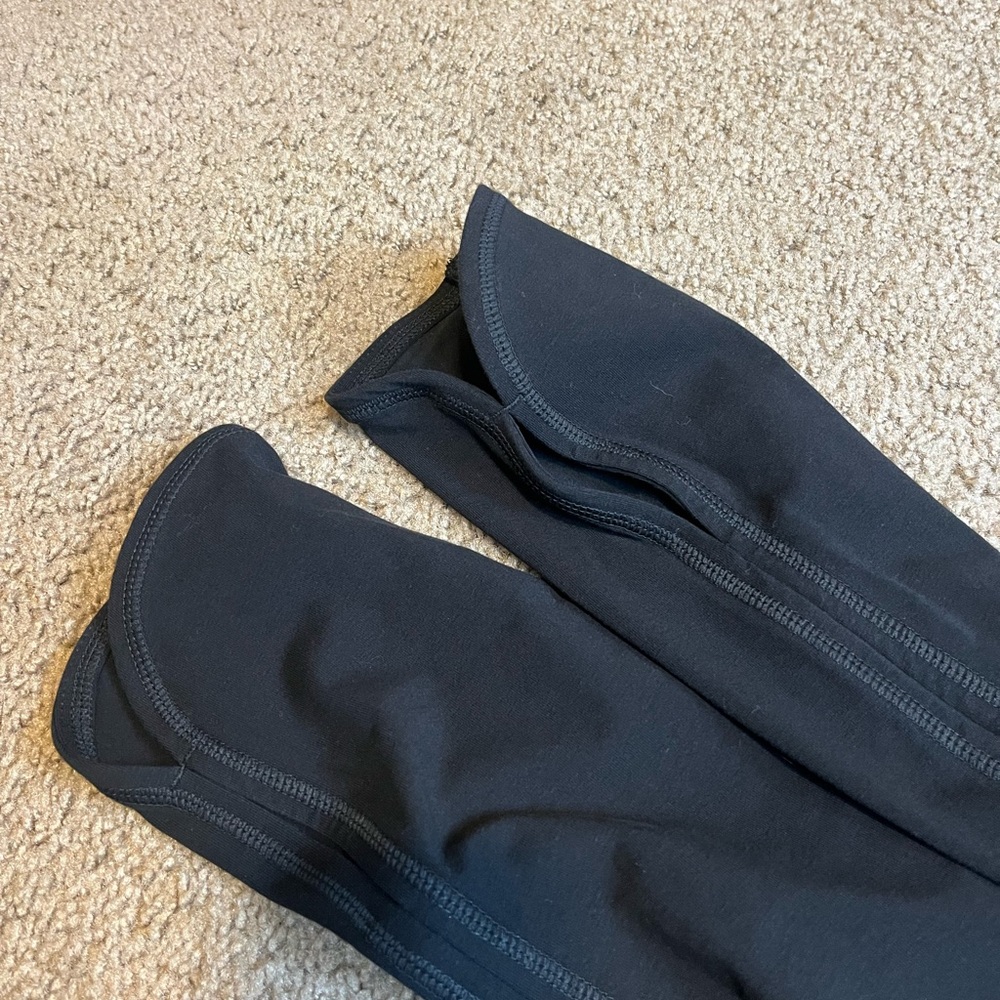 Tribal Black Yoga Leggings Size P/S Small Athletic Side Slits and Curved Hems - Picture 6 of 6